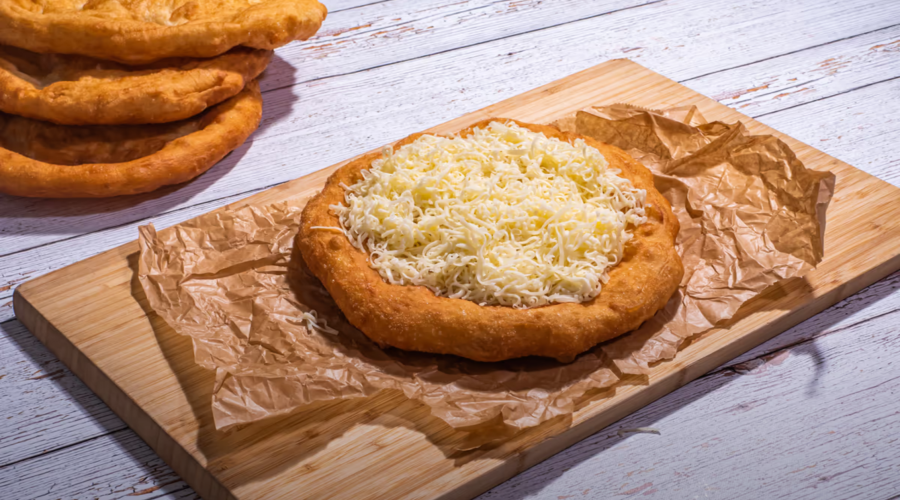 Lángos árak 2025-ben – és hogyan válaszd ki a legjobb lángossütőt? Lángos árak 2025-ben – és hogyan válaszd ki a legjobb lángossütőt?