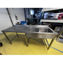 Pracovná doska z nehrdzavejúcej ocele s dvoma drezmi