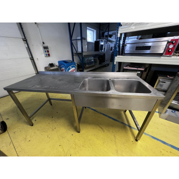 Rozsdamentes munkaasztal két medencével 