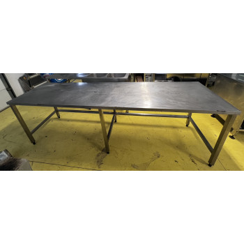 Nagyméretű rozsdamentes munkaasztal 276 x 70 x 85 cm