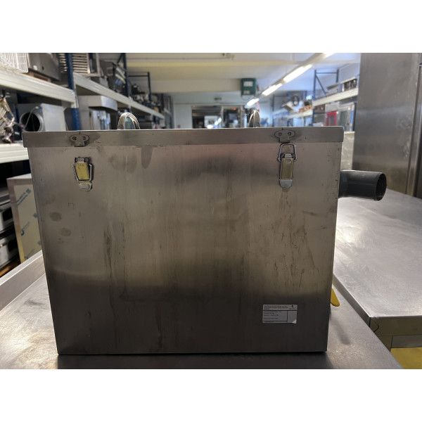 Lapač tukov ROYAL catering RCFA 40A