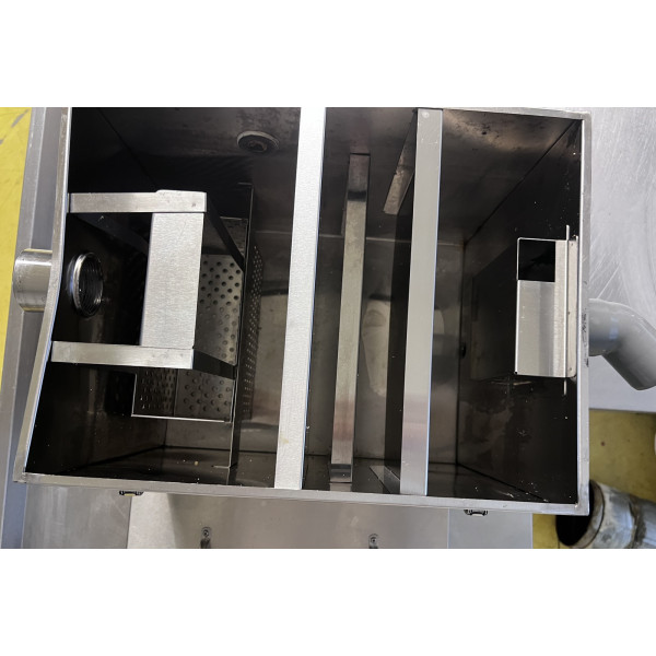 Lapač tukov ROYAL catering RCFA 40A