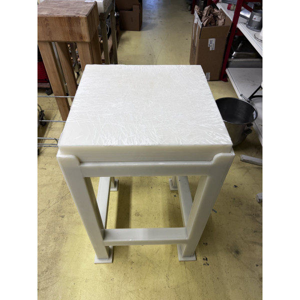 Műanyag hústőke , műanyag lábbal