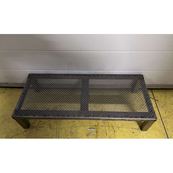 Racsos kis polc, labakon allo