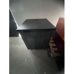 Neutrale Holztheke Neutrale Holztheke
