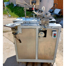 Canol Mignon, roller blind making machine