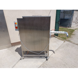 Chocolate melting machine