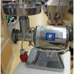 Húsdaráló, Everest TC12, használt 