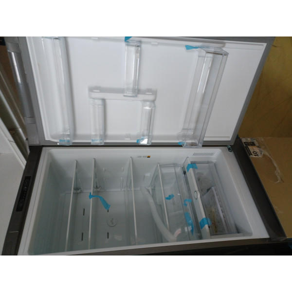 Hotpoint HAFC9 TI32SX kombi hűtő , új szállítási hibás