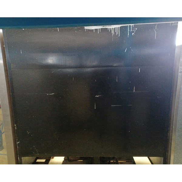 True GDM 69, 3 ajtós hűtővitrin