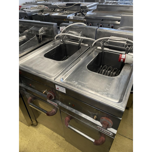 Bertos elektrische Fritteuse – 10 Liter – 1 Becken (6 kW) – Serie 700 – Bertos Bertos elektrische Fritteuse – 10 Liter – 1 Becken (6 kW) – Serie 700 – Bertos