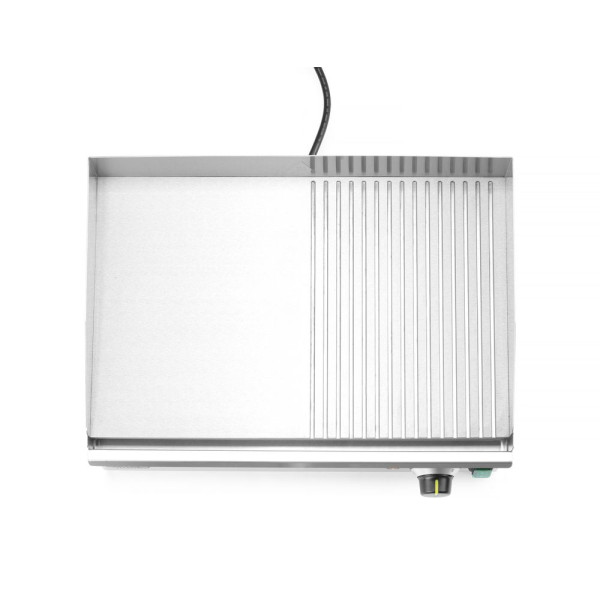 Rostlap sima, bordázott , HENDI, Kitchen Line, 220-240V/2400W, 527x404x(H)233mm 154946