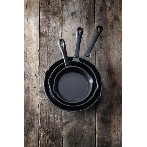 Öntöttvas serpenyők, HENDI, Fekete, ⌀165x(H)35mm 629314