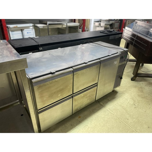 Cooled work table Refrigerated bench / table