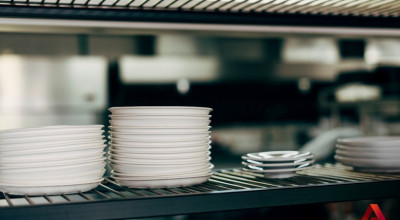 Ipari mosogatógép: a konyha csendes motorja