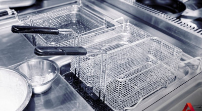 Tavaszi konyhai megújulás: miért jó befektetés egy ipari olajsütő?