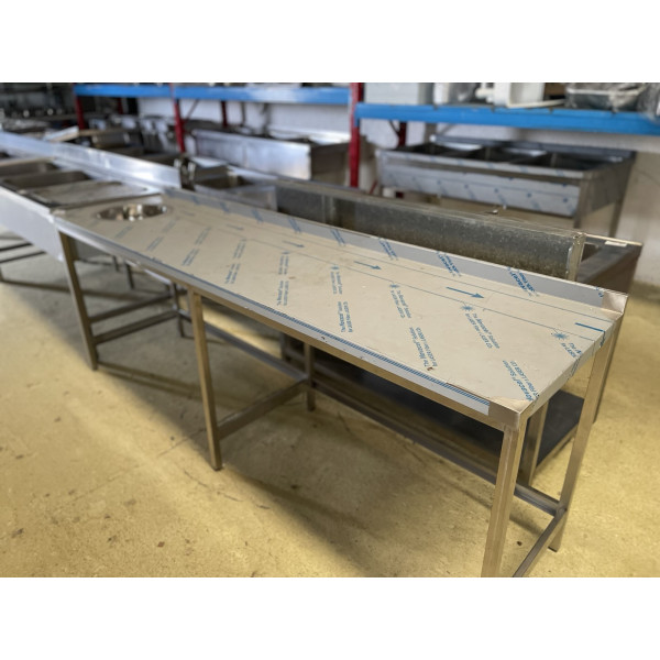 Narrow table with sink Narrow table with sink