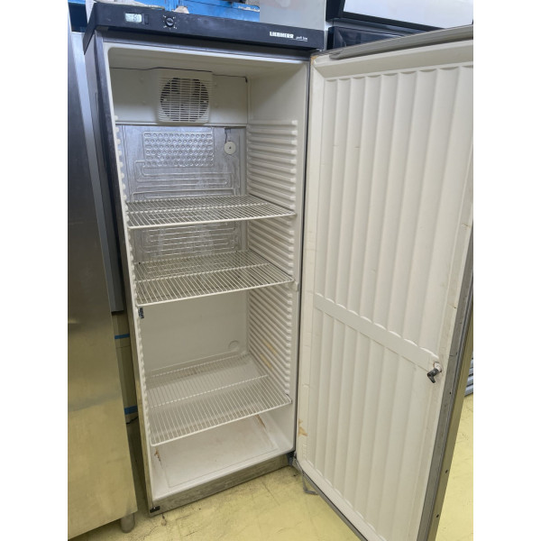Liebherr UKS 3650 - Kühlschrank, Hintergrundkühler Liebherr UKS 3650 - Kühlschrank, Hintergrundkühler