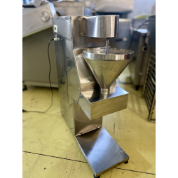 Automatic meat and liver dumpling maker Automatic meat and liver dumpling maker