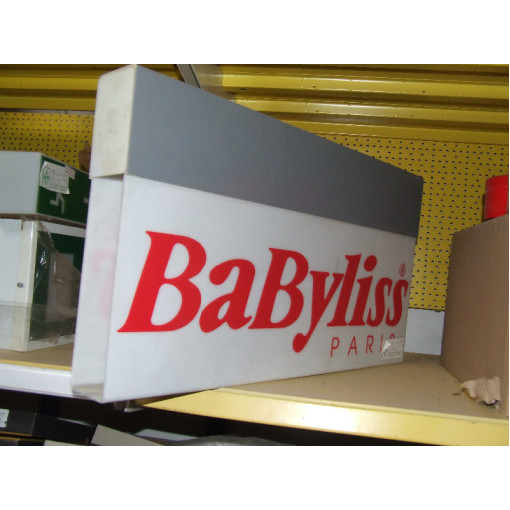 Babyliss Paris reklámtábla (A58)