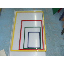 A2-es plakátkeret többféle színben A2-es plakátkeret többféle színben