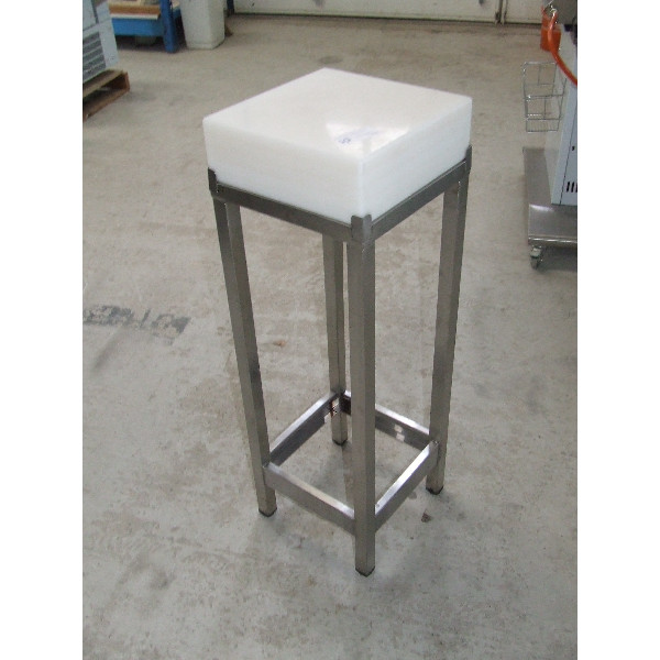 Plastic meat capital stand 30x30 cm Plastic meat capital stand 30x30 cm