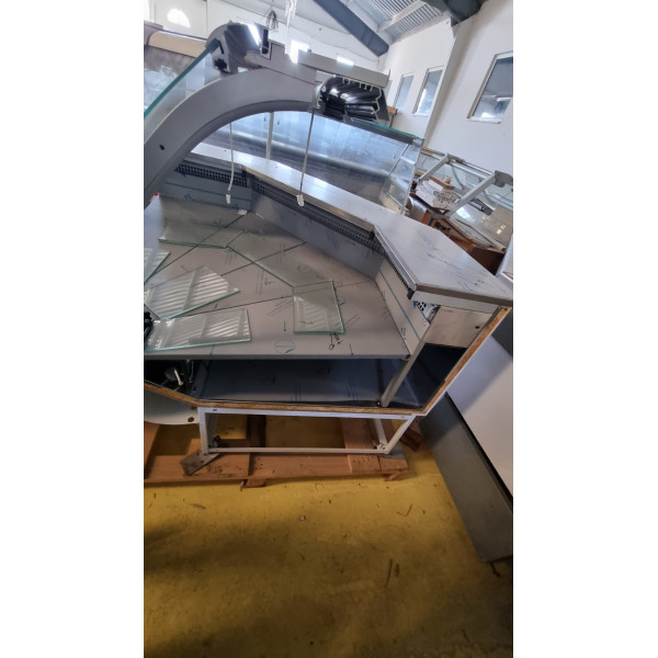 Igloo Santiago NZ90 W - Sarok Csemege hűtőpult - Gépészet nélkül! Igloo Santiago NZ90 W - Sarok Csemege hűtőpult - Gépészet nélkül!