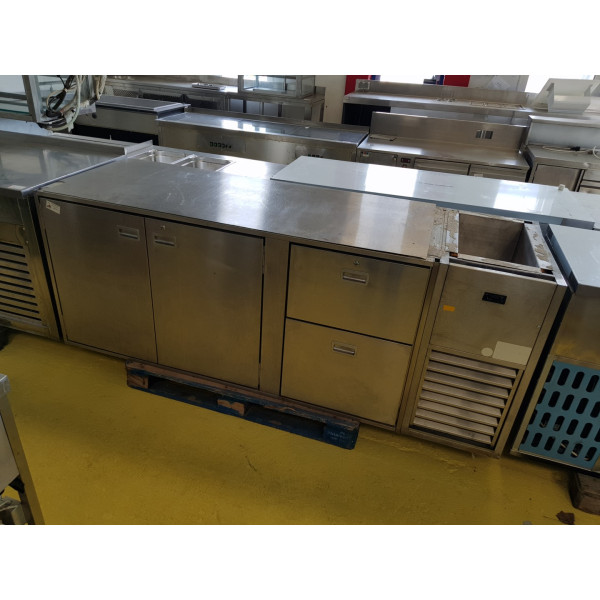 2-door 2-drawer chilled worktable
