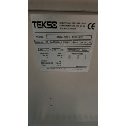 Tekso Libra D32 - Nyíló üvegajtós tejtorony, faliregál, hűtőregál - 2,5+2,5 = 5 méteres - Gépészet nélkül Tekso Libra D32 - Nyíló üvegajtós tejtorony, faliregál, hűtőregál - 2,5+2,5 = 5 méteres - Gépészet nélkül