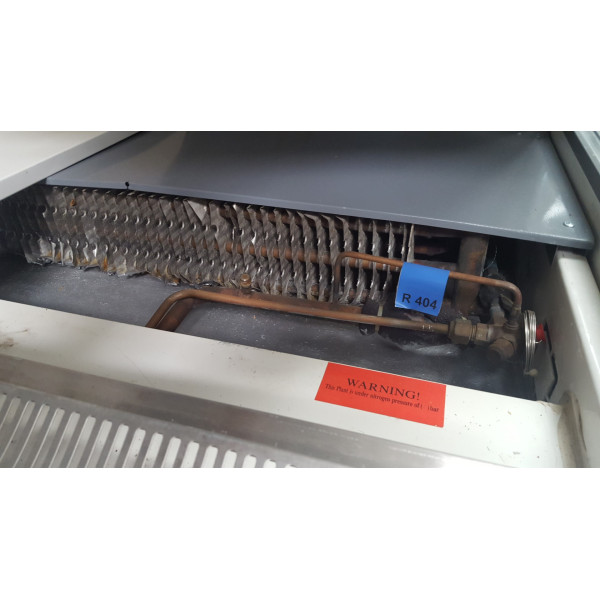 Chladenie mlieka / 3,8 m stena counter Chladenie mlieka / 3,8 m stena counter