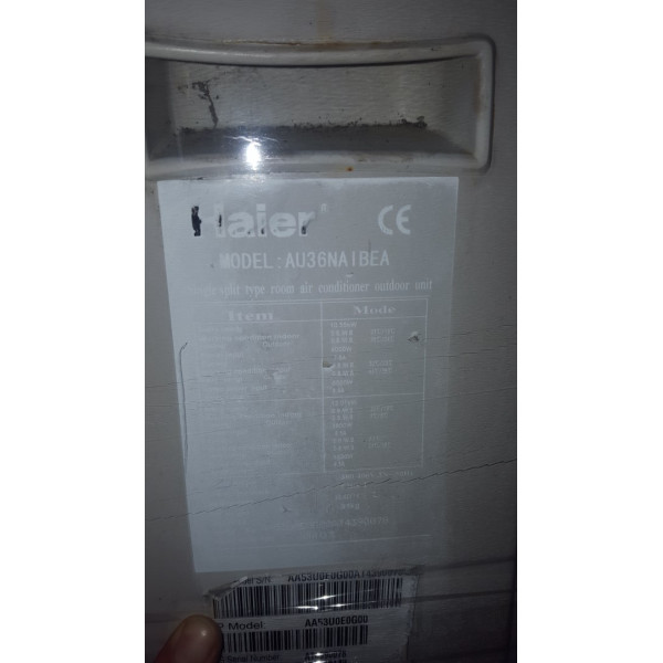 Haier Klimaanlage (extern und intern) Haier Klimaanlage (extern und intern)