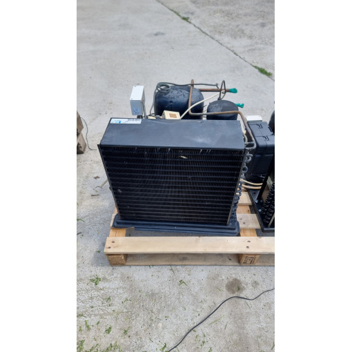 L'Unite FHT 4522 ZHR 230V - Stromerzeuger - Plus - Gekühlt - 39,6 cm3 L'Unite FHT 4522 ZHR 230V - Stromerzeuger - Plus - Gekühlt - 39,6 cm3