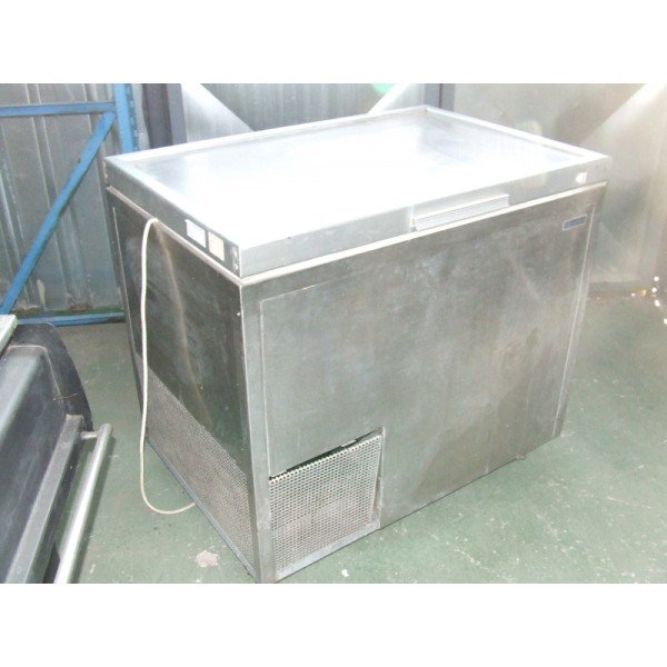Stainless chest freezer 300 liter (H3)  Chest freezers