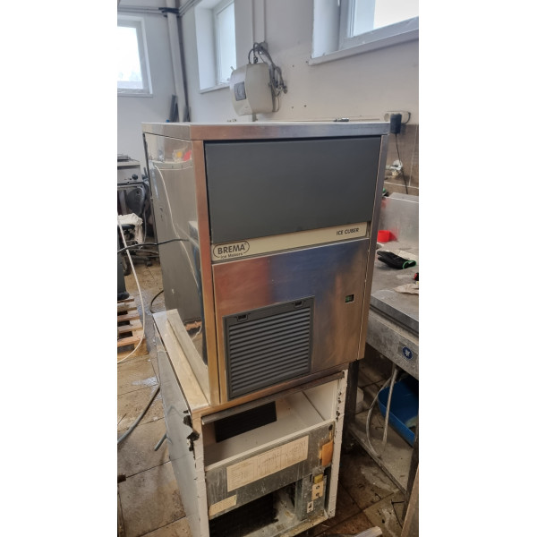 Eismaschine Brema CB416 – Eiswürfelmaschine – 42 kg/Tag Eismaschine Brema CB416 – Eiswürfelmaschine – 42 kg/Tag
