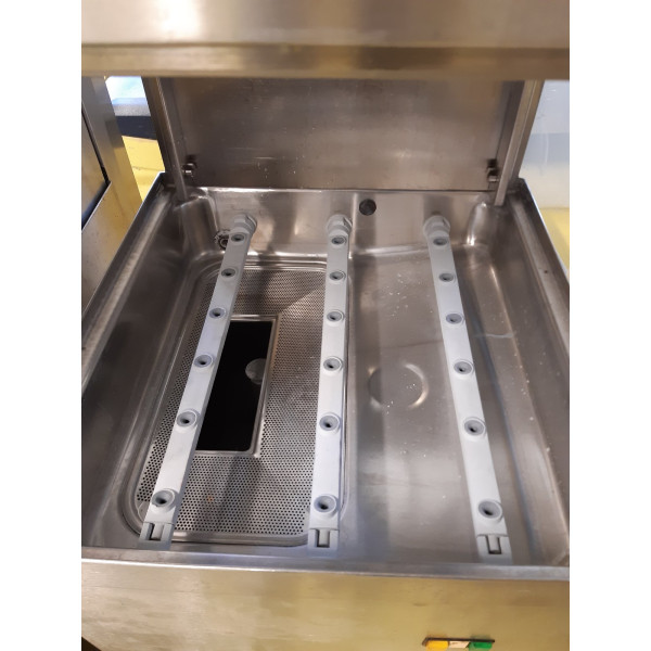 WINTERHALTER GS502 Industrielle Spülmaschine WINTERHALTER GS502 Industrielle Spülmaschine