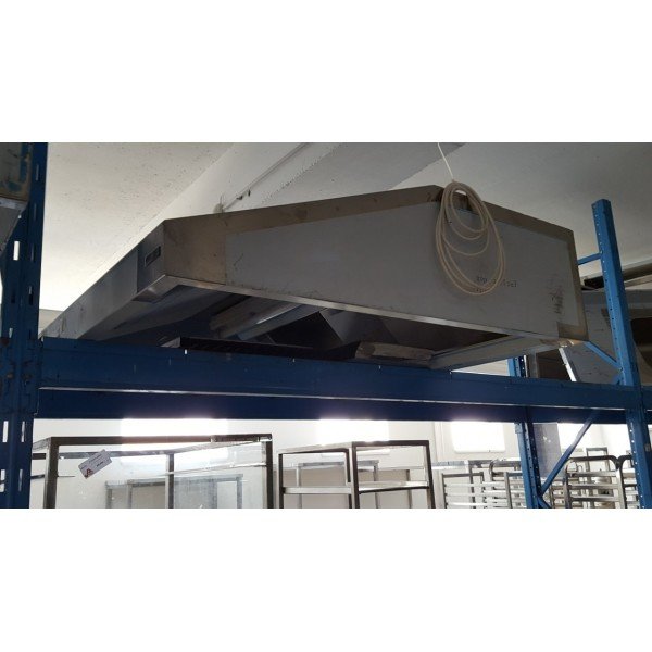 Wall-mounted exhaust hood - 150x130x35 cm Stainless steel extraction hood
