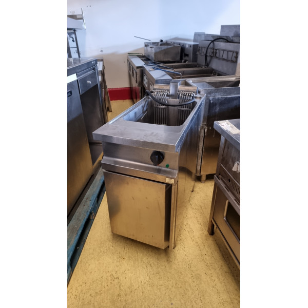 Electric fryer - 25 liters Electric fryer - 25 liters