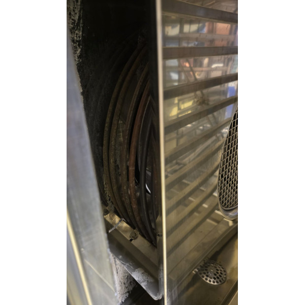 ELECTROLUX Professional AOS101EBA2 (268202) – Elektrická kombinovaná rúra – kapacita 10 GN 1/1