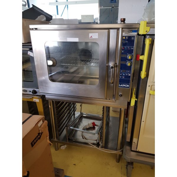 Lainox combi oven - 6x GN 1/1 + with stand Combi streamer ovens