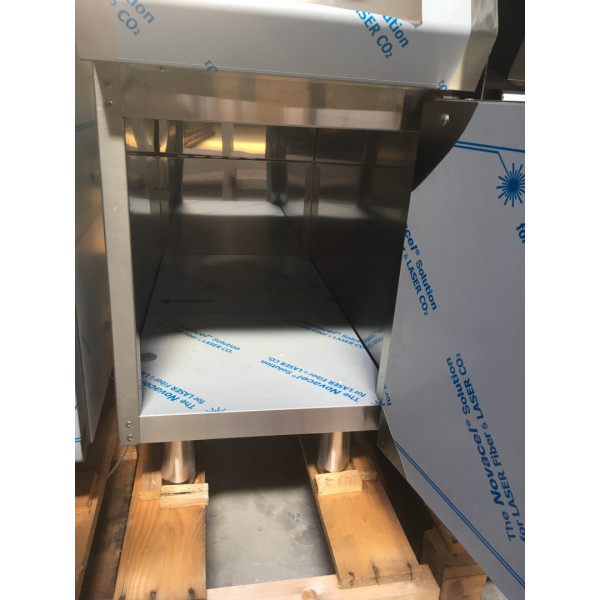 2-Brenner-Gaskocher Ständer