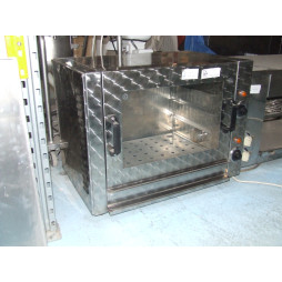 Supreme Edelstahl Aufzugstüren