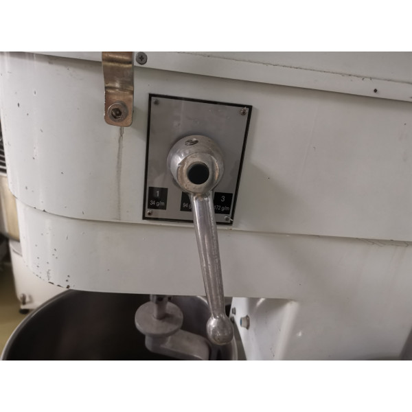 Conti hnetací stroj 50 litrov Conti hnetací stroj 50 litrov