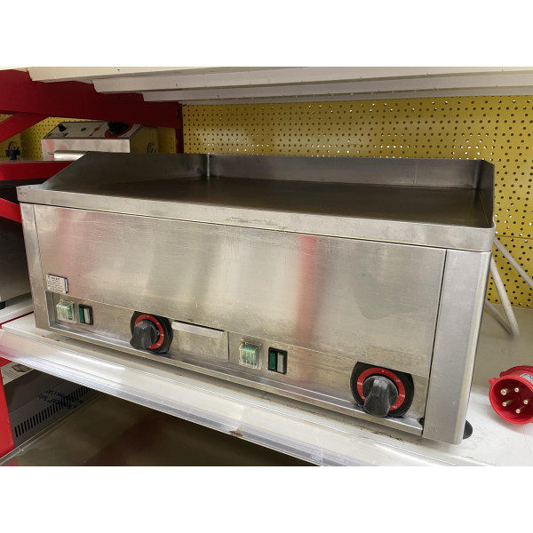 RM Gastro 66 cm, glatte Oberfläche, elektrische Tischplatte