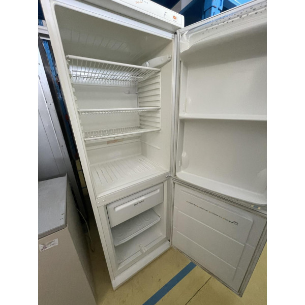 Zanussi ZLKF 301 - kombinált hűtő Zanussi ZLKF 301 - kombinált hűtő